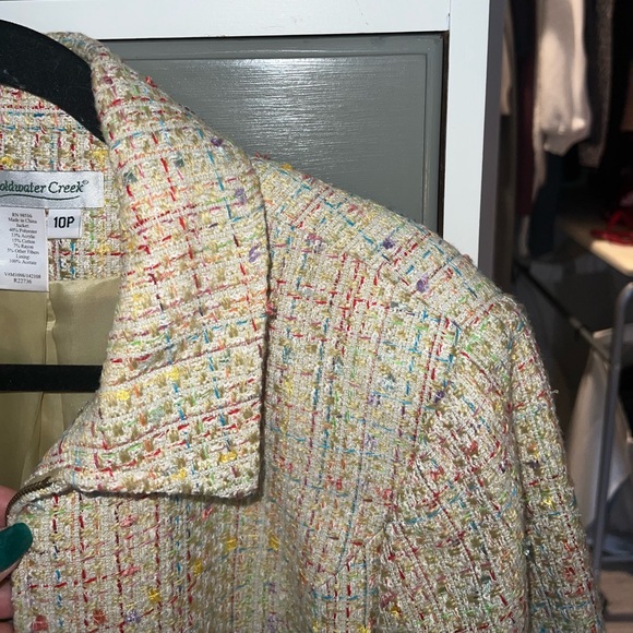 Vintage Cropped Jacket, cute and versatile! - Picture 2 of 3